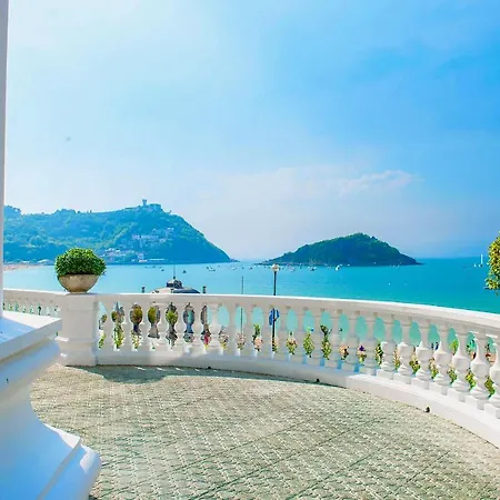 Apartamento Crown Of La Concha Beach