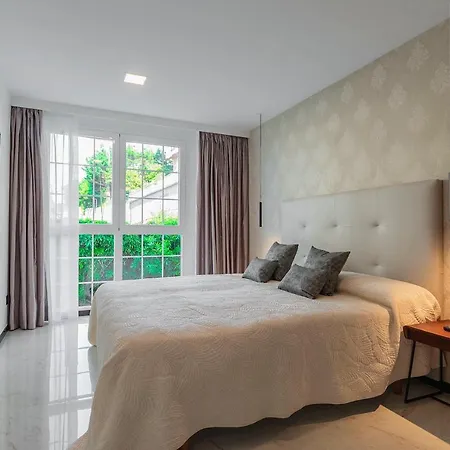 Crown Of La Concha Beach Apartamento *